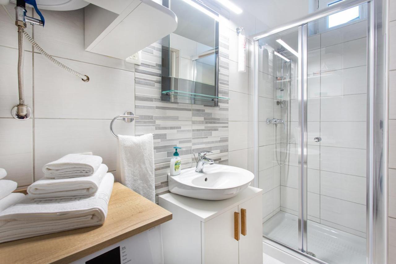 Apartments Tivoli Lublana Zewnętrze zdjęcie