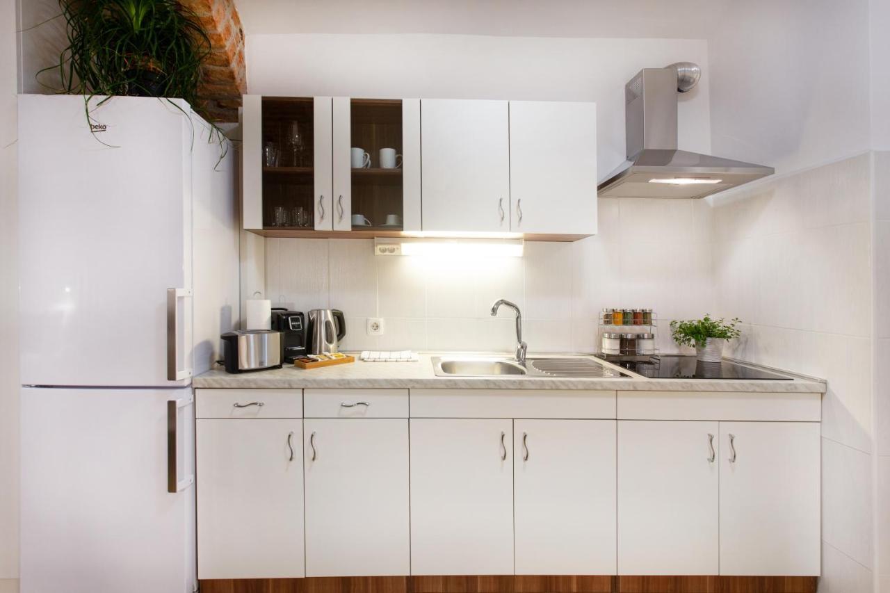Apartments Tivoli Lublana Zewnętrze zdjęcie