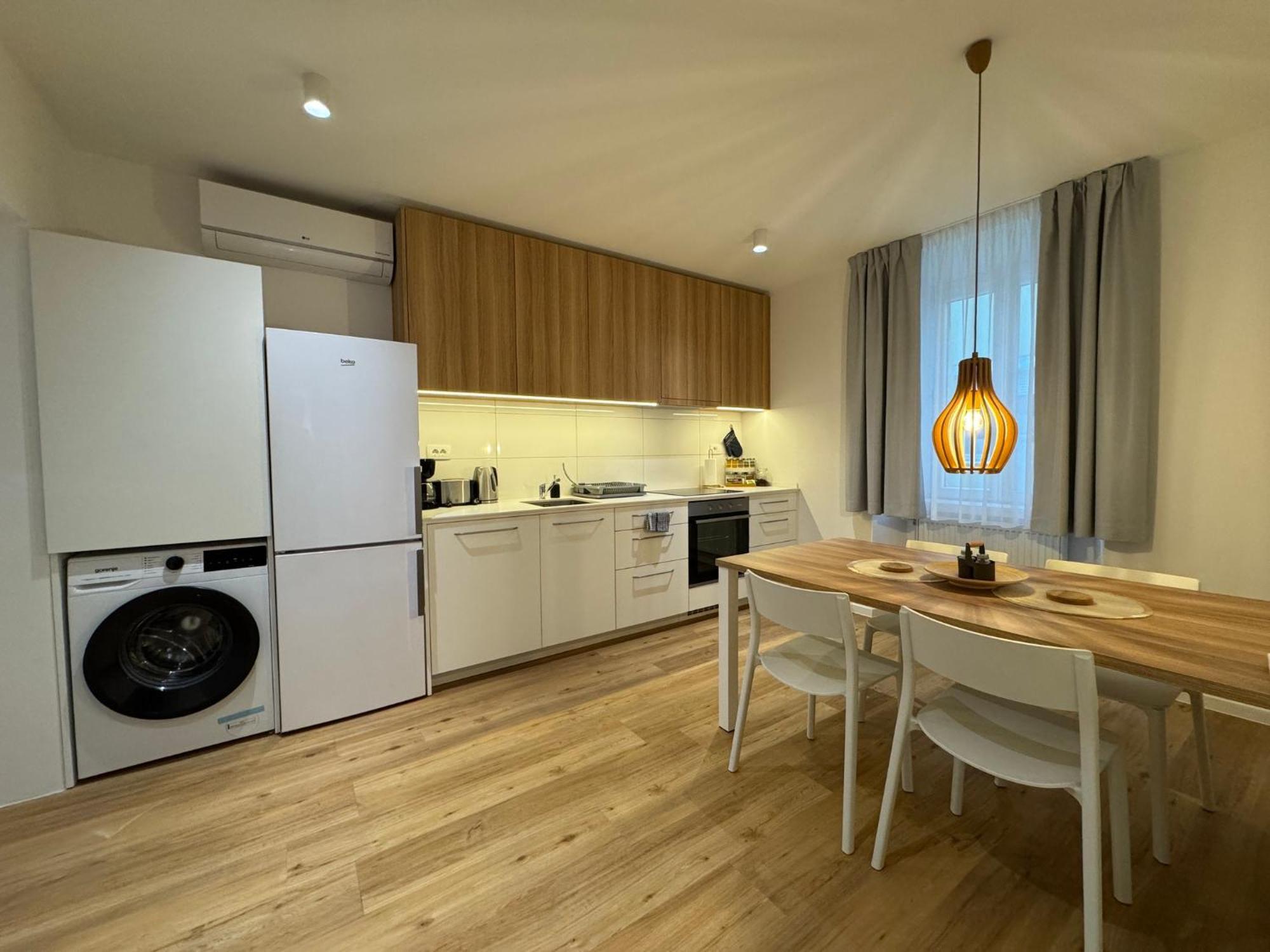Apartments Tivoli Lublana Zewnętrze zdjęcie